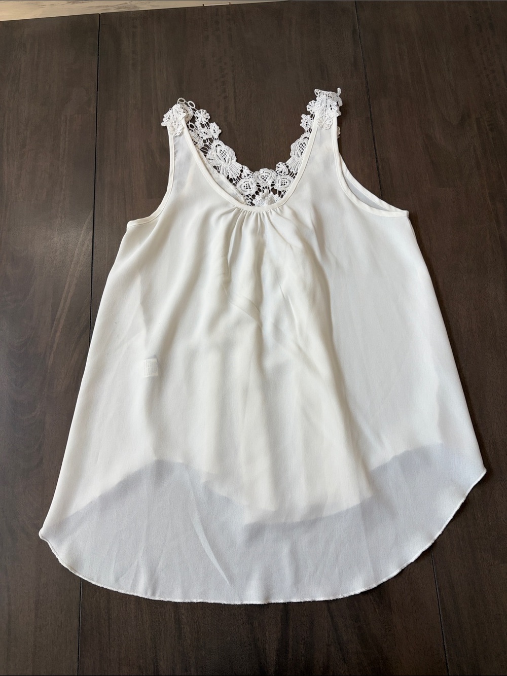 Women's White Lace-Back Sleeveless Flowy Camisole